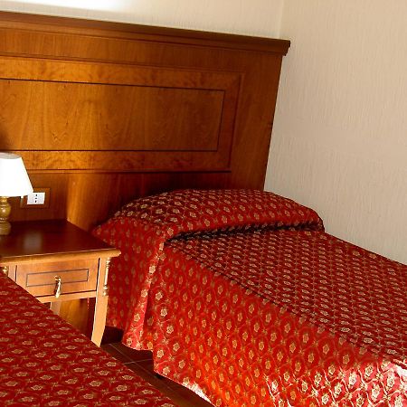 Hotel Cinecitta Roma Eksteriør bilde
