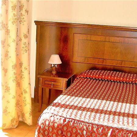 Hotel Cinecitta Roma Eksteriør bilde