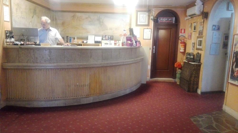 Hotel Cinecitta Roma Eksteriør bilde
